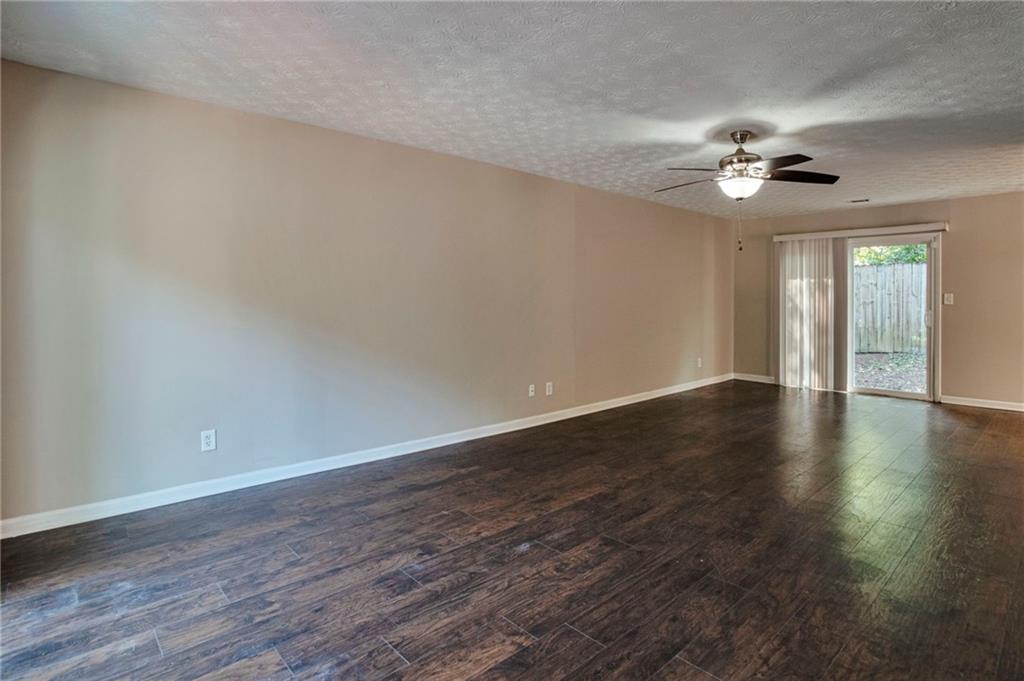 5061 Martins Crossing Road