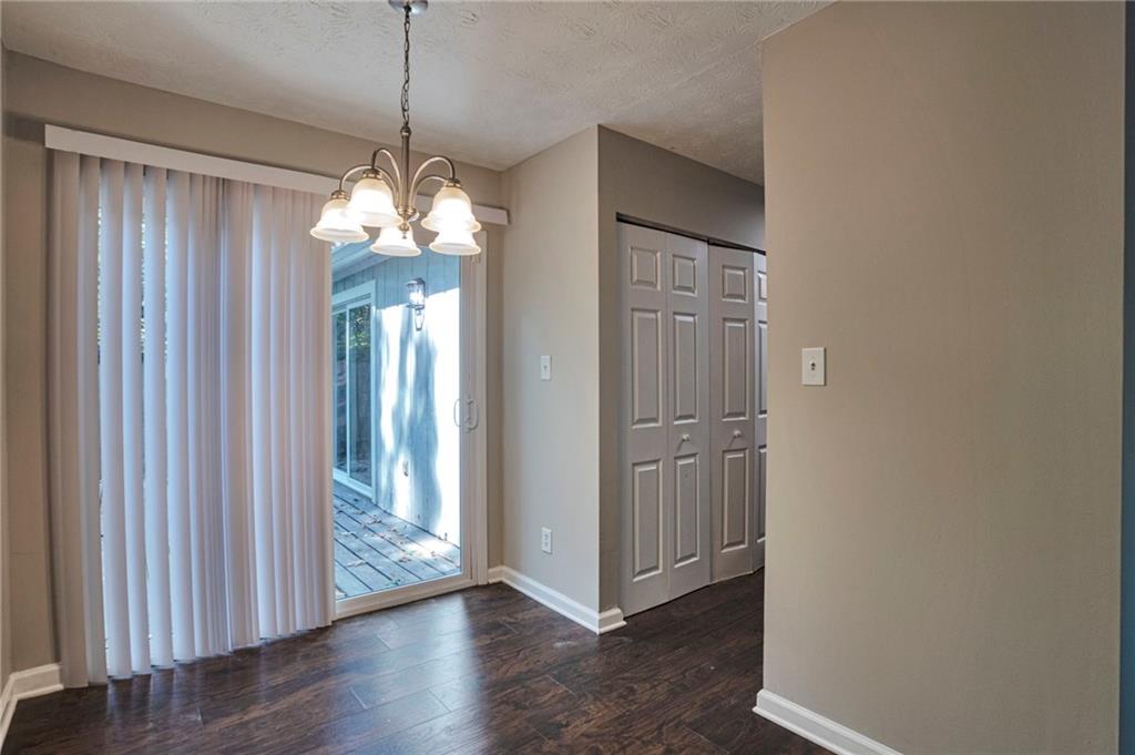 5061 Martins Crossing Road