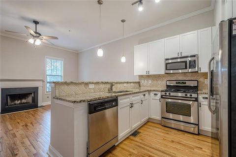 Photo of 1949 Sterling Oaks Circle NE #13, Atlanta, GA 30319 (MLS # 7746622)