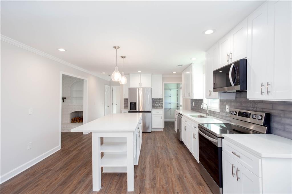 103 Barbara Ruth Drive NW