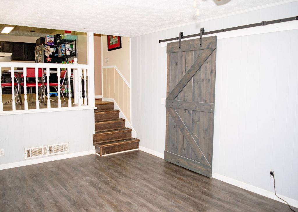 2592 King Louis Road, Conyers, Georgia image 12