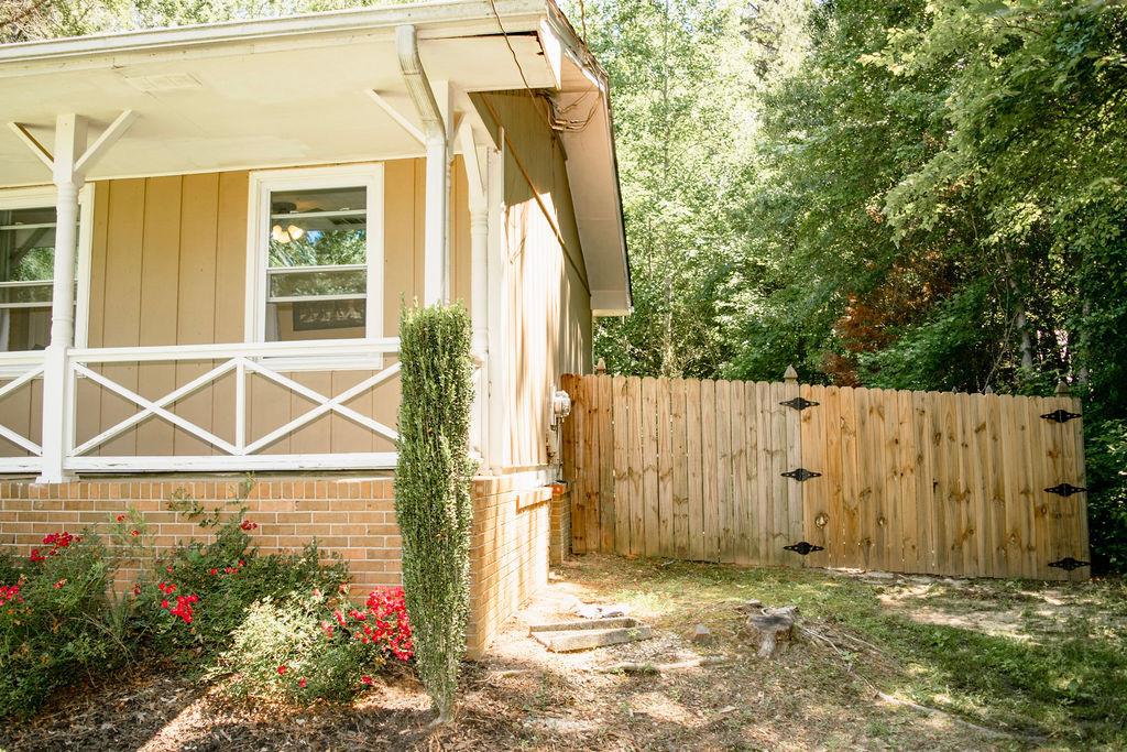 2592 King Louis Road, Conyers, Georgia image 31