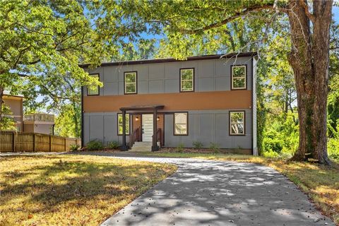 Photo of 2049 Mcafee Road, Decatur, GA 30032 (MLS # 7727070)