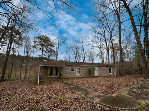 Homes For Sale - 186 Paramount Drive<br/> Putnam County, Eatonton, GA 31024