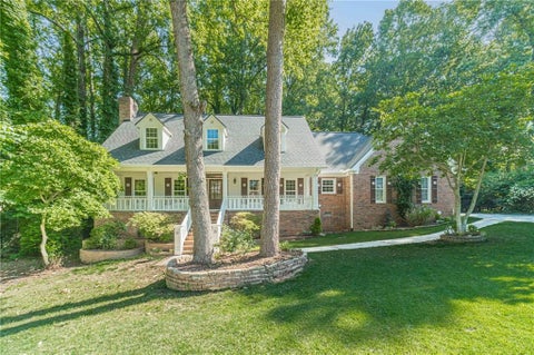 Homes For Sale - 765 Winston Drive<br/> Lawrenceville, GA 30044