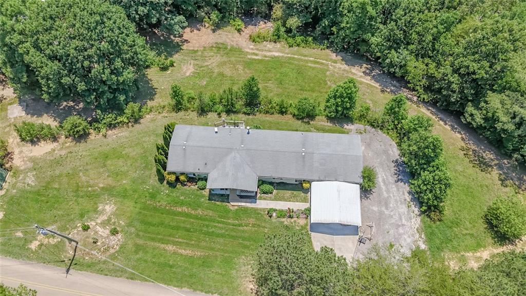 1575 Davis Road W