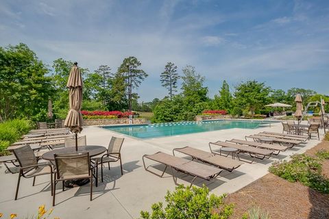 A home in Flowery Branch