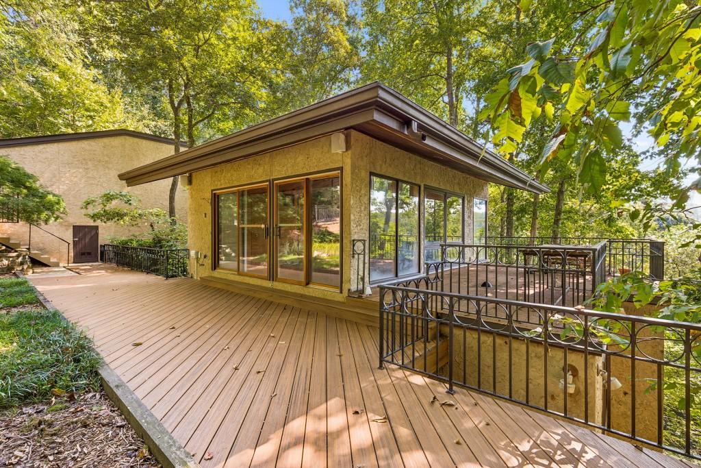 114 River Park Drive