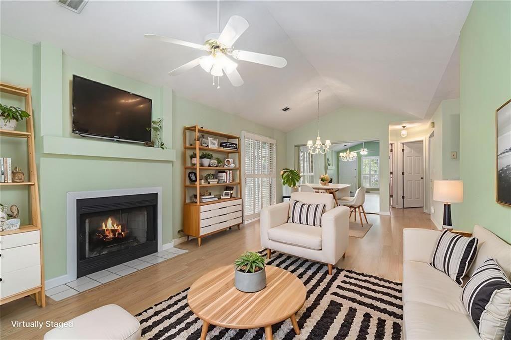 1908 Brittania Circle