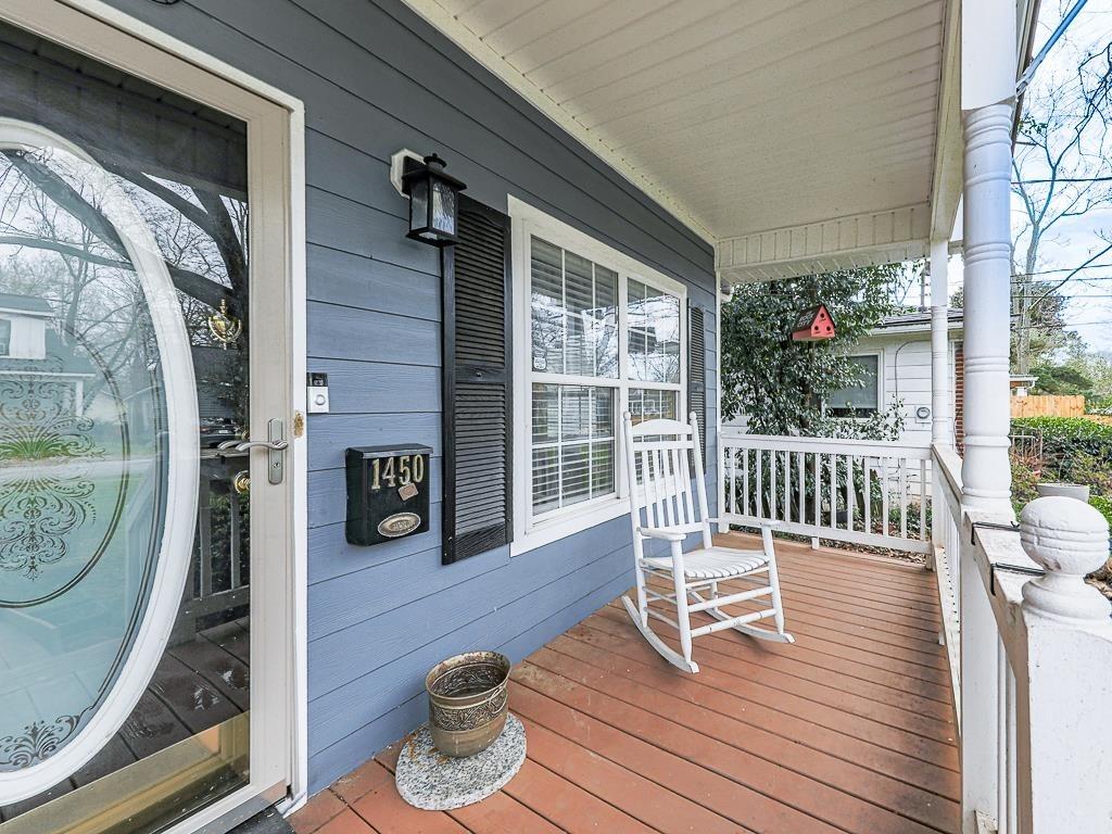 1450 Athens Avenue