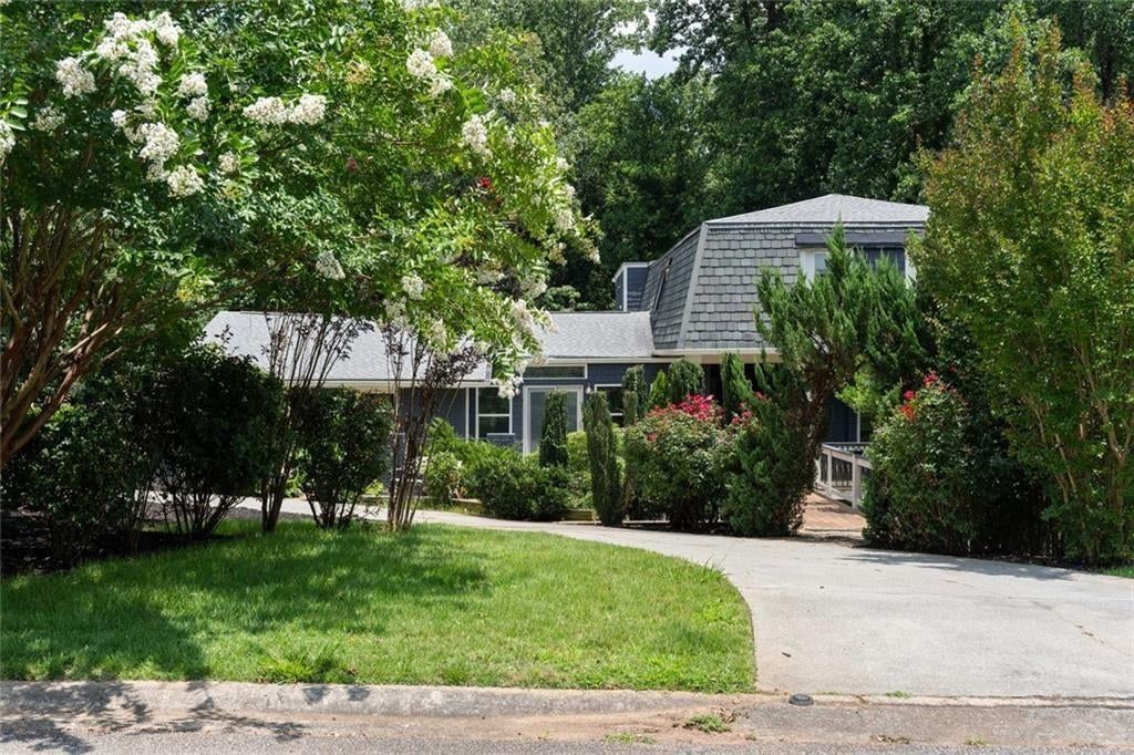 212 Kings Row