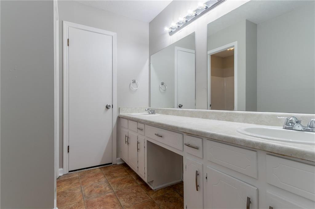 803 Cedar Lake Drive, Conyers, Georgia image 22