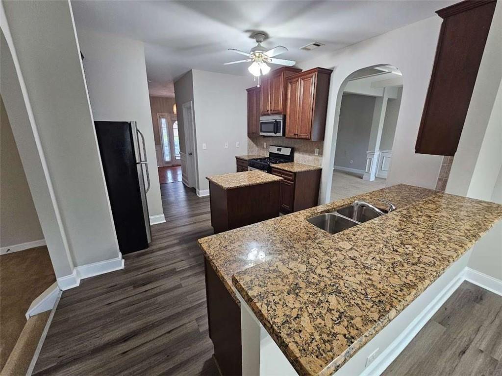7214 Bedrock Circle, Lithonia, Georgia image 7
