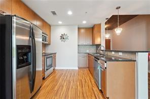 3300 Windy Ridge Parkway SE 913