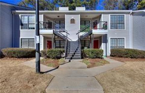 Photo of 586 Windchase Lane, Stone Mountain, GA 30083 (MLS # 7537770)