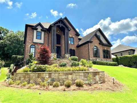 Homes For Sale - 2003 Skybrooke Lane<br/> Hoschton, GA 30548