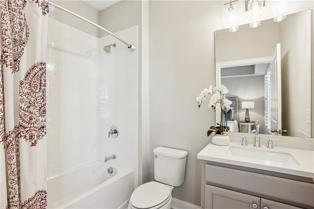 Serenade - Residential