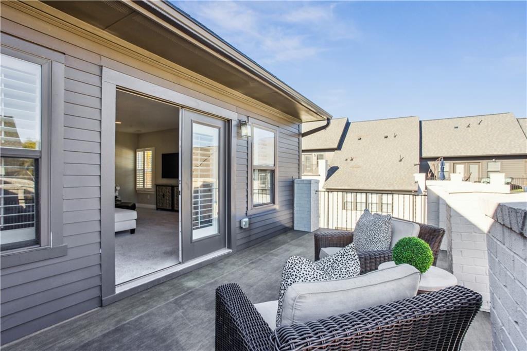 Serenade - Residential