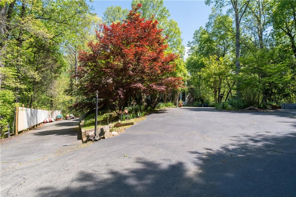 511 Oakdale Road, Canton, Georgia image 5