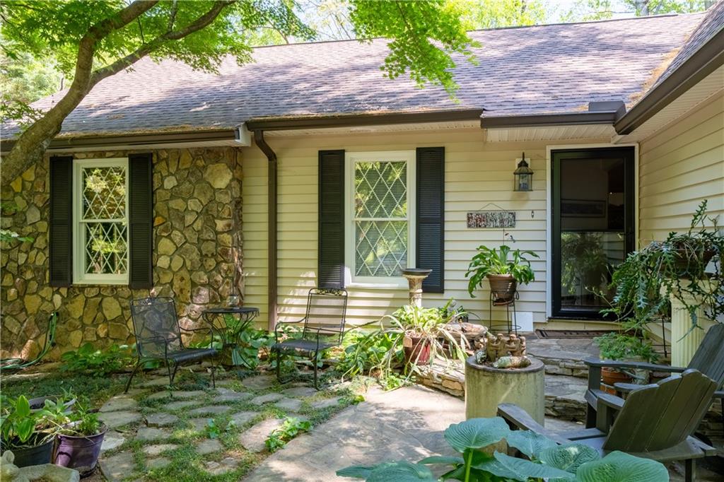 511 Oakdale Road, Canton, Georgia image 8