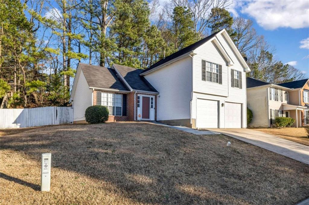 939 Redan Trace, Stone Mountain, Georgia image 2