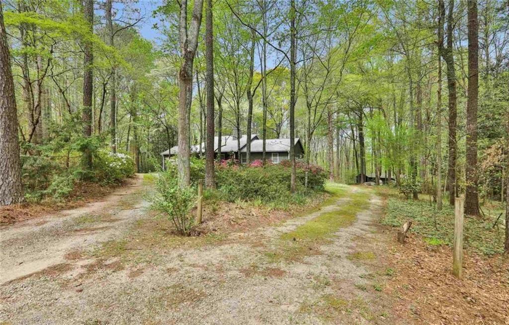 385 Vaughn Road