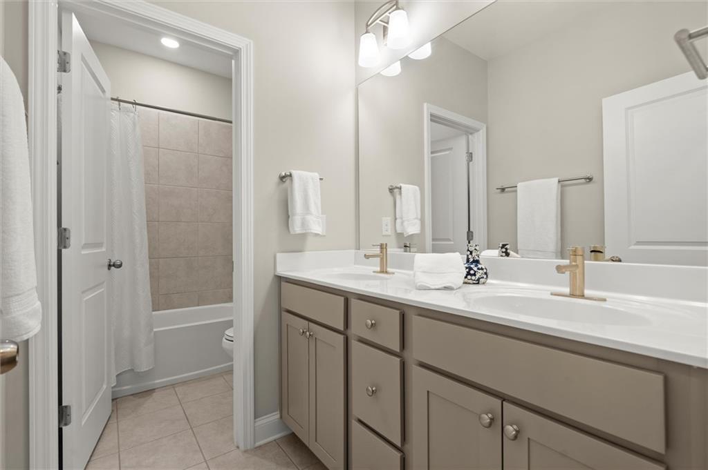 3724 Via Secco Lane, Suwanee, Georgia image 19