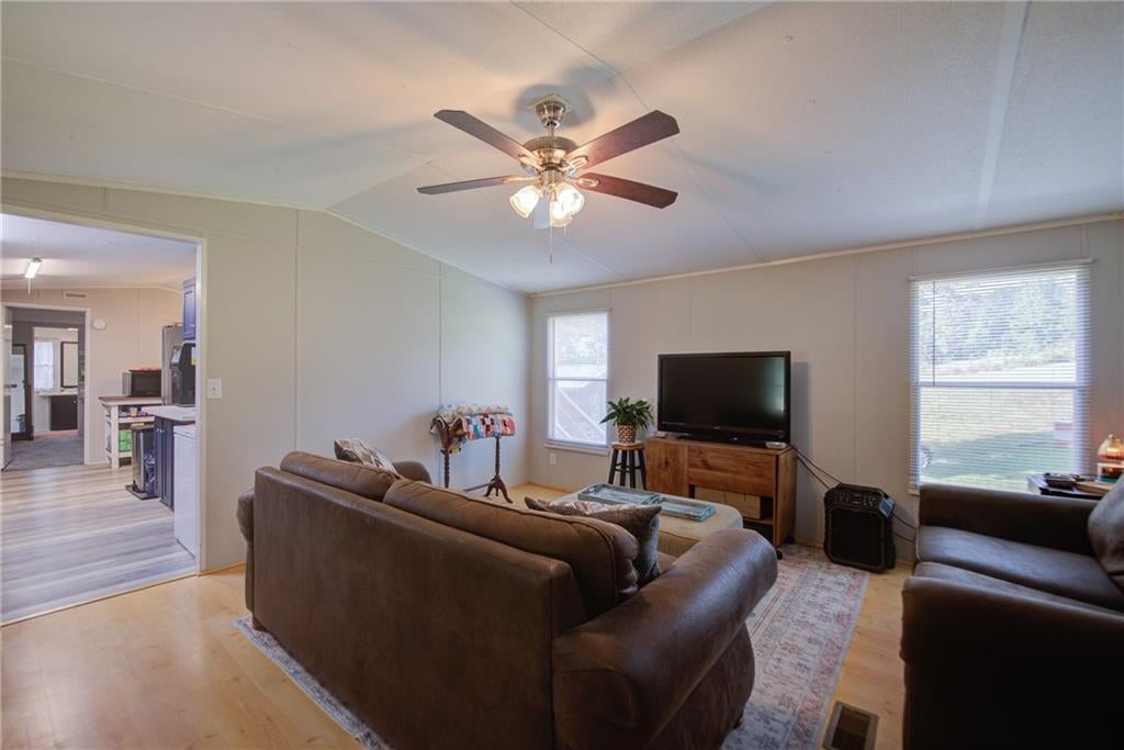 716 Hawkins Road