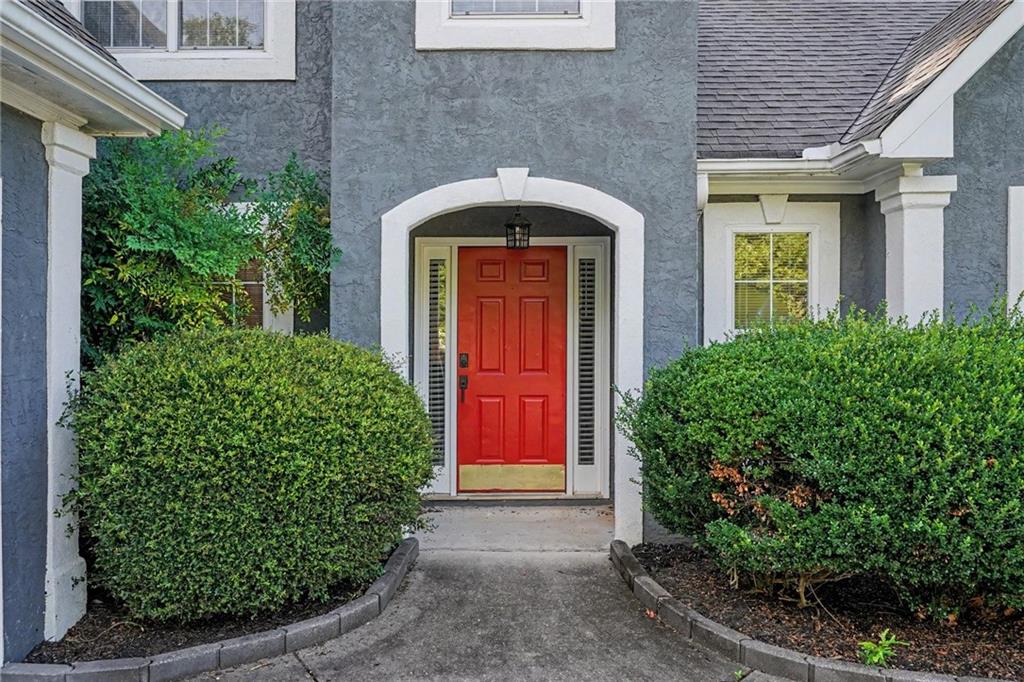 377 Victoria Lane