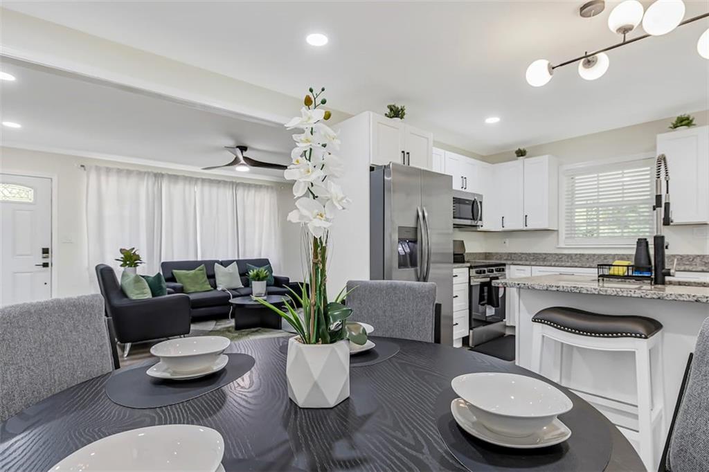 2271 Plantation Drive