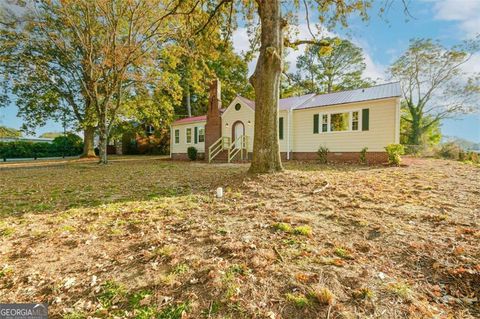 A home in Hartwell