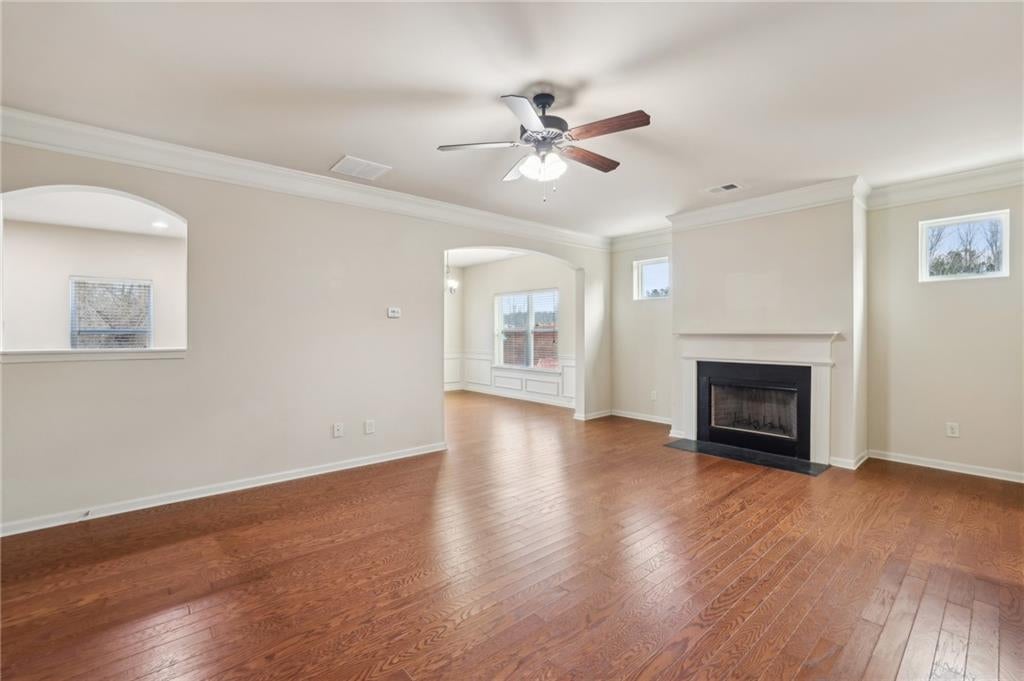 3145 ENGLEWOOD Drive