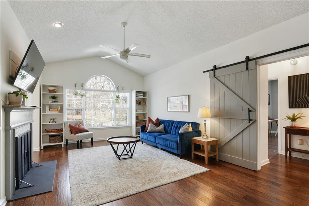 7104 Woodland Lane, Alpharetta, Georgia image 8