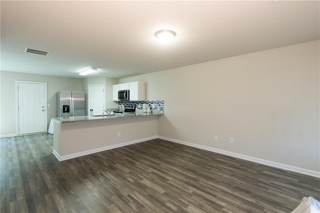 706 Dove Tree Lane