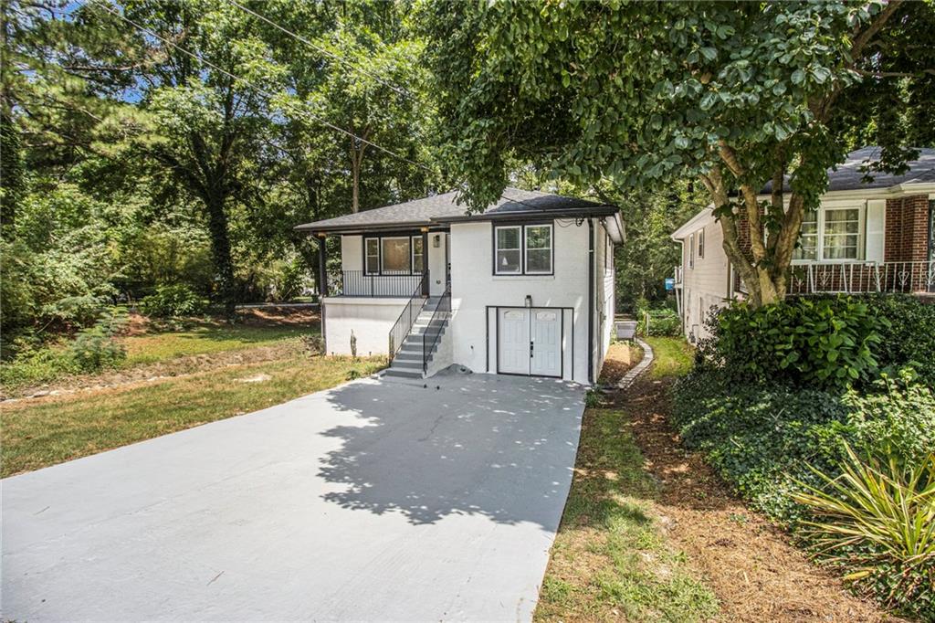 2537 Baker Road NW