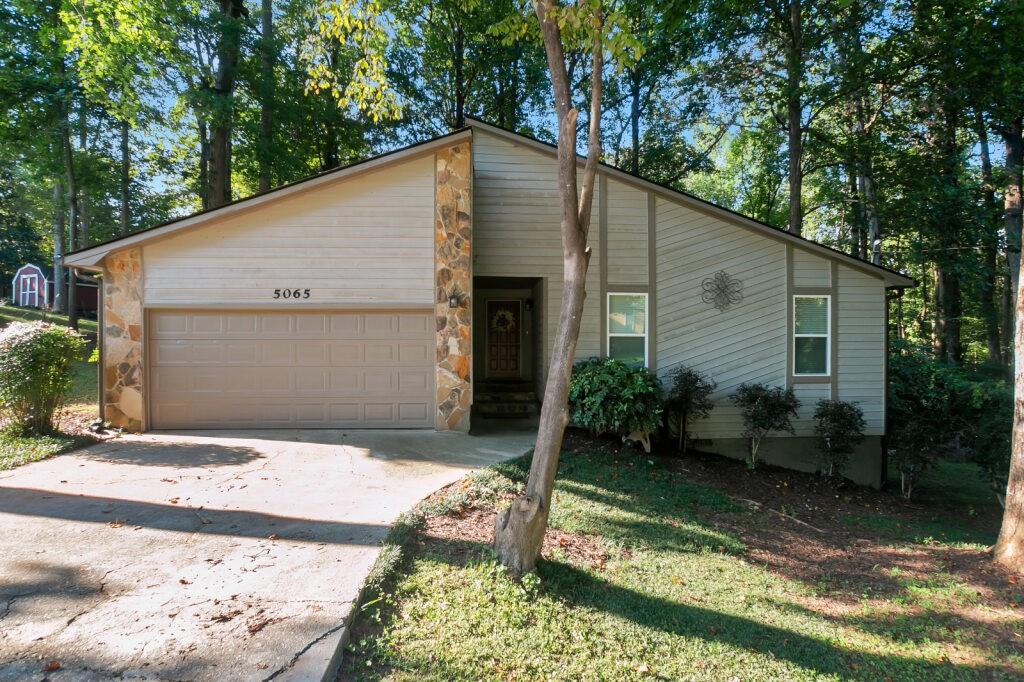 INVESTOR SPECIAL FULLY FURNISHED or we will remove furniture if you have your own. It's a Short Term Rental now with an excellent track record with hi occupancy rate with good positive cash flow!! Owner is liquidating for retirement. This house has been managed by STR management company and has a great track record for Stone Mountain Park and travelers visiting the area. For those in the business you know how particular STR renters are. Put in the address on AirBnB and see for yourself. Everything is in good condition. Rooms to Go furniture is around 2 years old, 5 TV sets. New appliances, recently remodeled. This is a quiet street and house has lots of extras. Remote HVAC access, security, noise sensors, security lighting, Nice neighbors. Come get this one while it lasts!!
For those not wanting a rental property this is a beautiful home with everything being well maintained. You can keep the furniture, pictures...or we can remove it all. Let us know what you want and we will work with you. It also has a new roof! Close to shopping and restaurants. Easy access to Hwy 78 or a short drive to Stone Crest Mall.
Will work with anyone wanting to buy this beautiful home. Furniture will be an additional cost.
