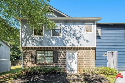 1984 Padgett Drive Austell GA 30106