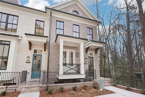 Townhouse For Sale - 300 Crimson Pine Alley #9<br/> Alpharetta, GA 30009