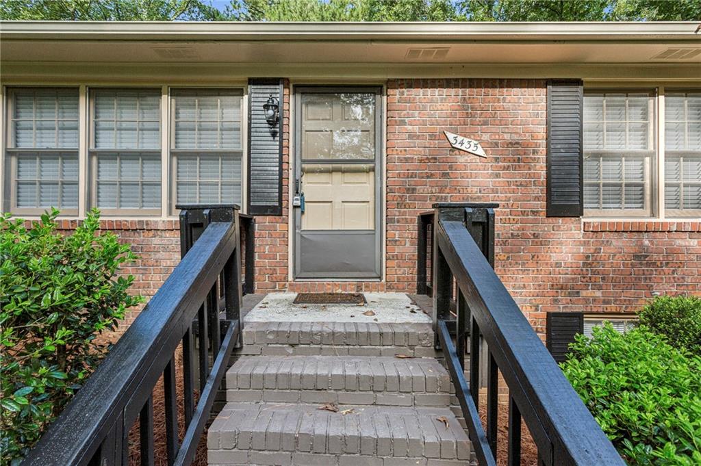 3435 Bryant Lane