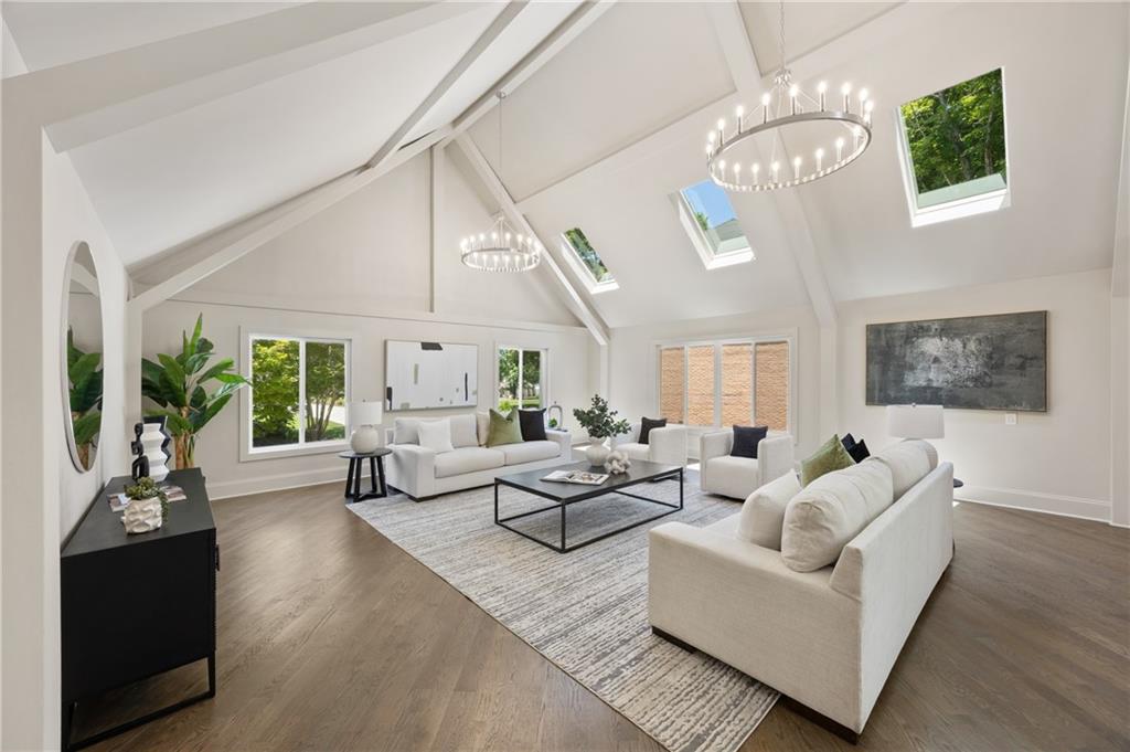 155 Marsh Glen Point