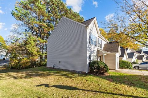 A home in Dacula