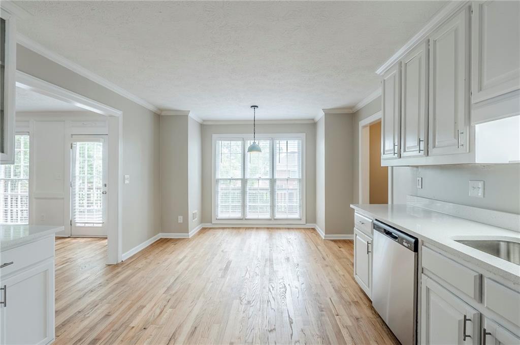 5611 Manassas Run, Stone Mountain, Georgia image 10