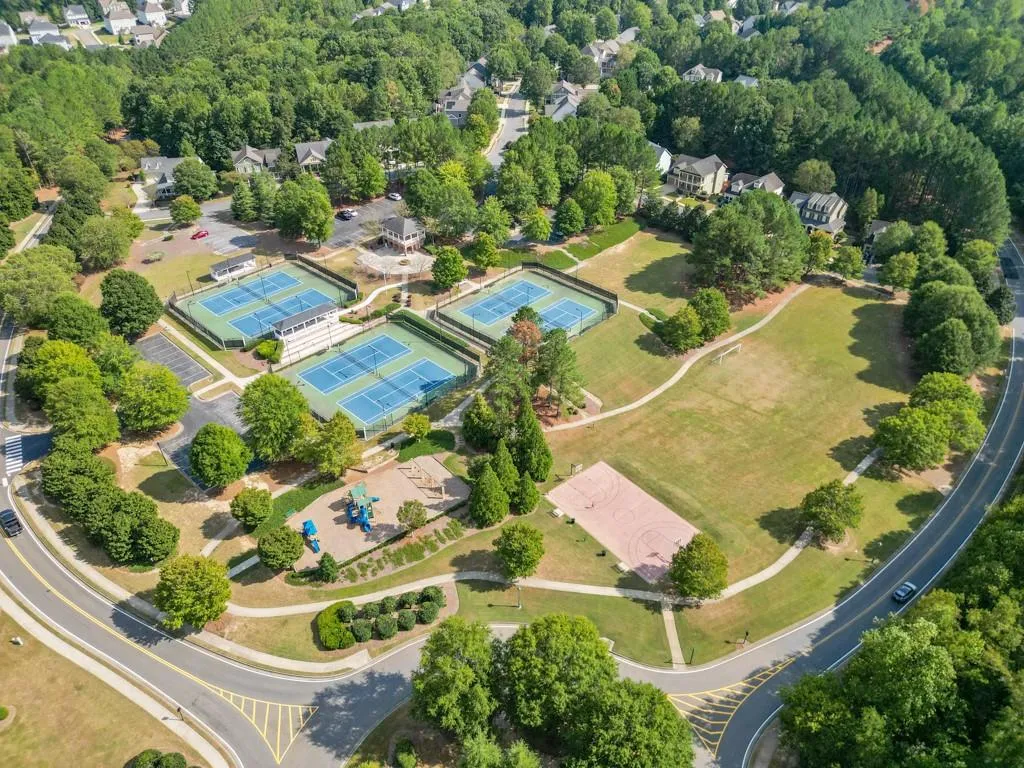 Canton, Georgia 30114, United States, 3 Bedrooms Bedrooms, ,3 BathroomsBathrooms,Residential,Pending,1817