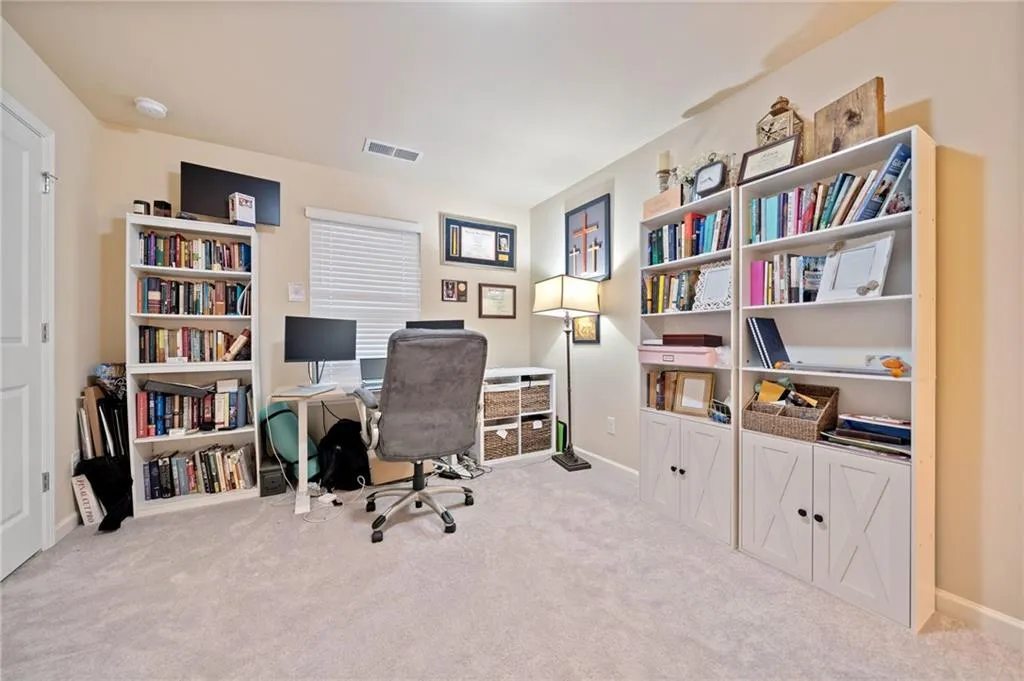 Canton, Georgia 30114, United States, 3 Bedrooms Bedrooms, ,3 BathroomsBathrooms,Residential,Pending,1817