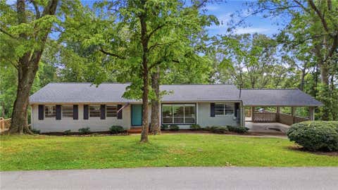 Homes For Sale - 2251 Skyline Drive<br/> Gainesville, GA 30501