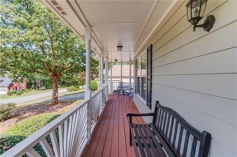 A home in Dacula