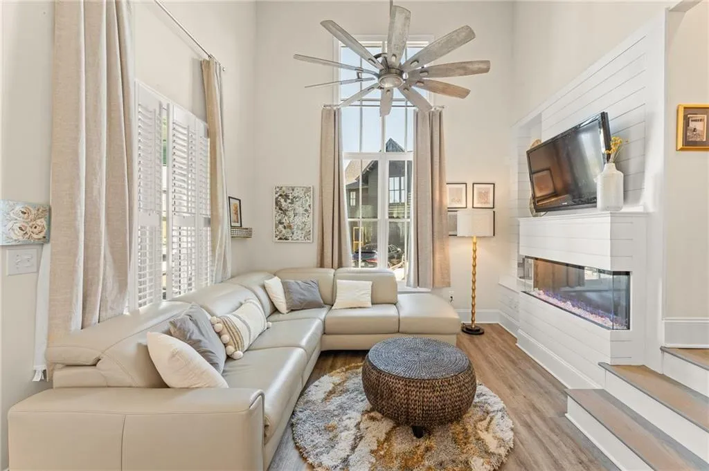 Kennesaw, Georgia 30144, United States, 2 Bedrooms Bedrooms, ,2 BathroomsBathrooms,Residential,Active,135888