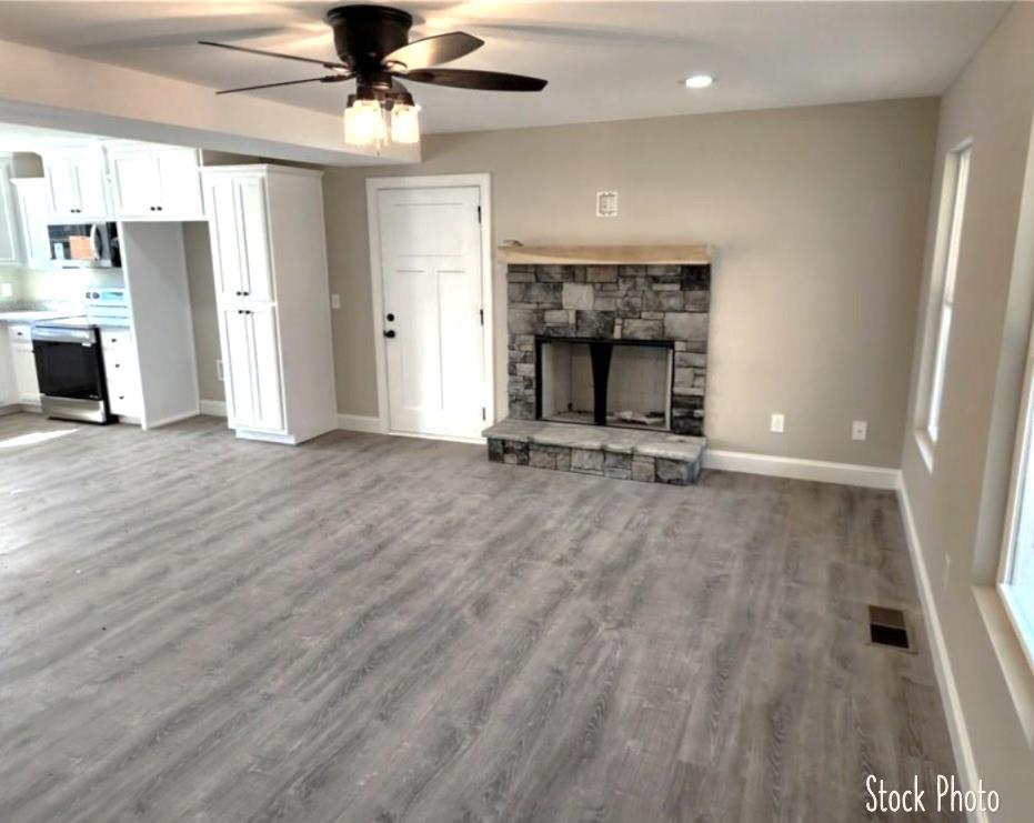 350 Grand Oak Lane