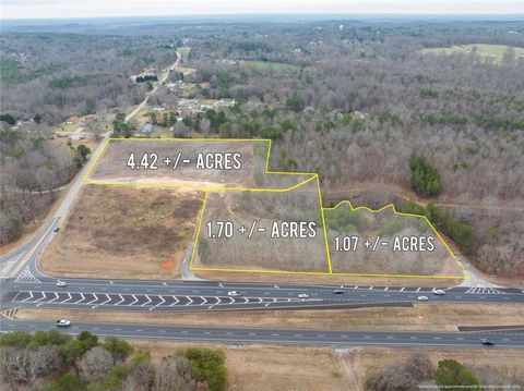 Vacant Land For Sale - 4920 Cornelia Highway<br/> Lula, GA 30554