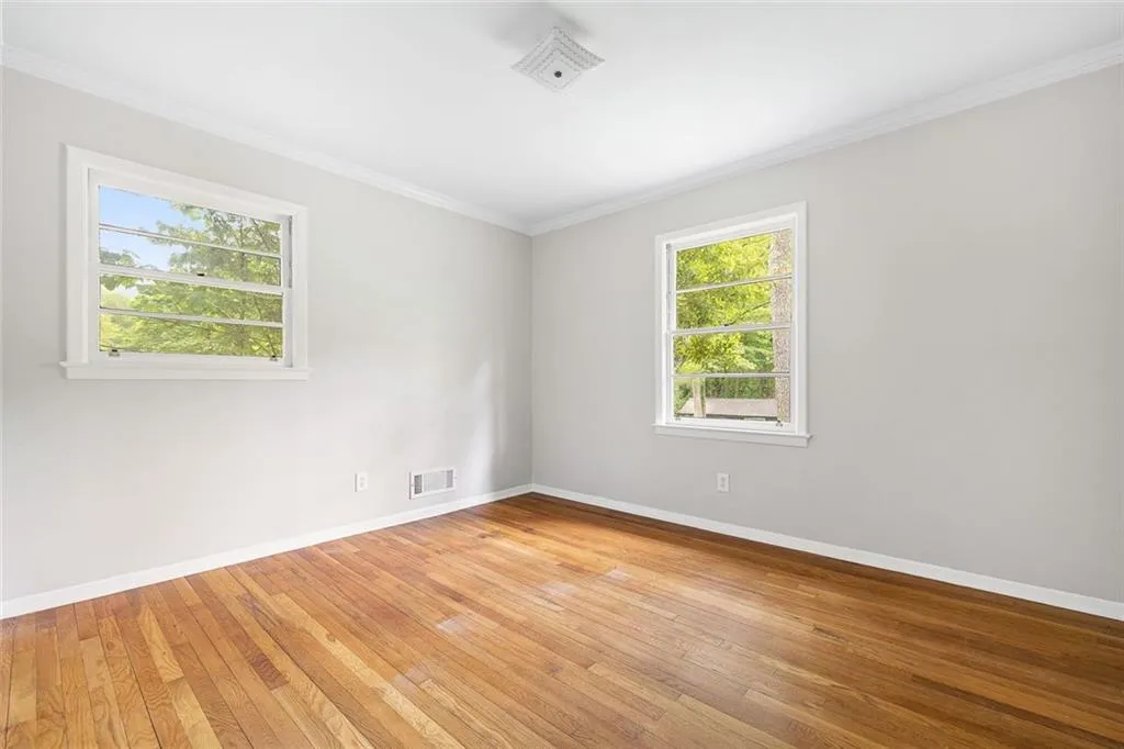 Chamblee, Georgia 30341, United States, 3 Bedrooms Bedrooms, ,2 BathroomsBathrooms,Residential,Pending,114732